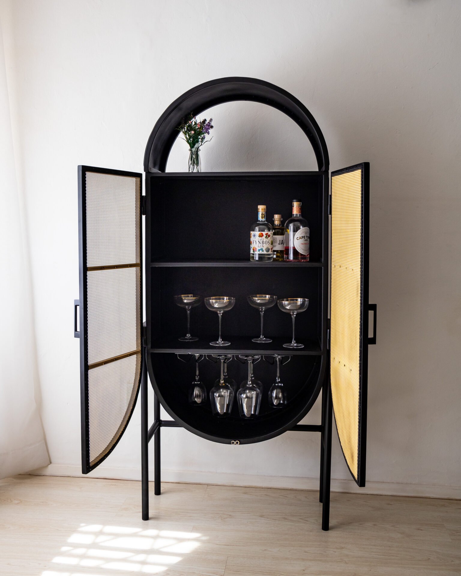 STUDIO DELTA_NALEDI DRINKS CABINET_VIEW B