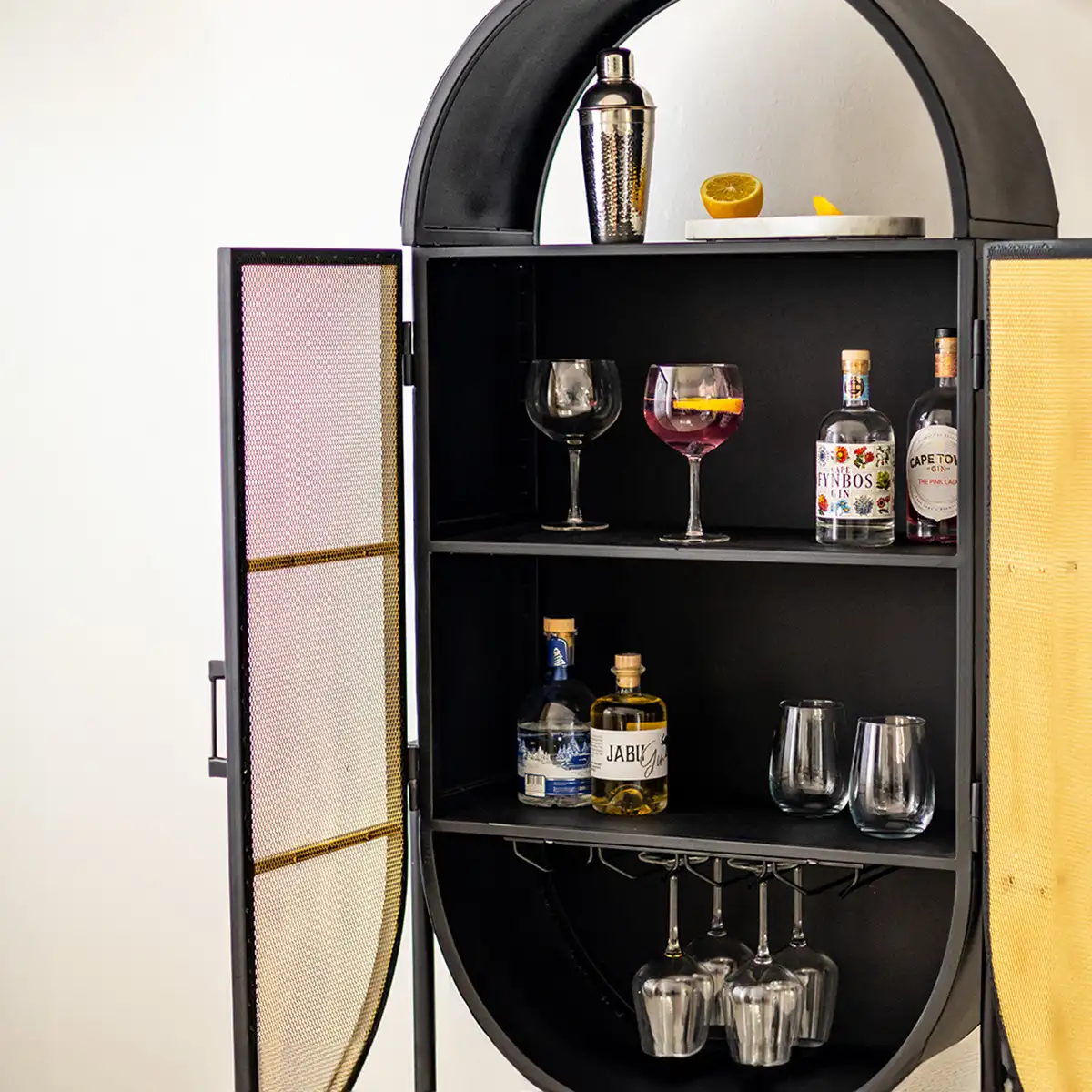 STUDIO DELTA_NALEDI DRINKS CABINET_VIEW F