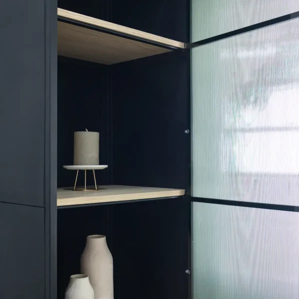 STUDIO DELTA - BROOKLYN DISPLAY CABINET